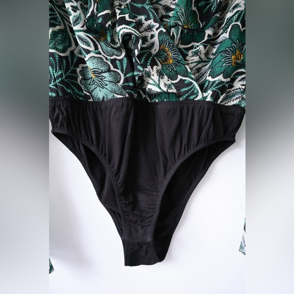 Band of The Free Bonnie Floral Bodysuit - Picture 7 of 11